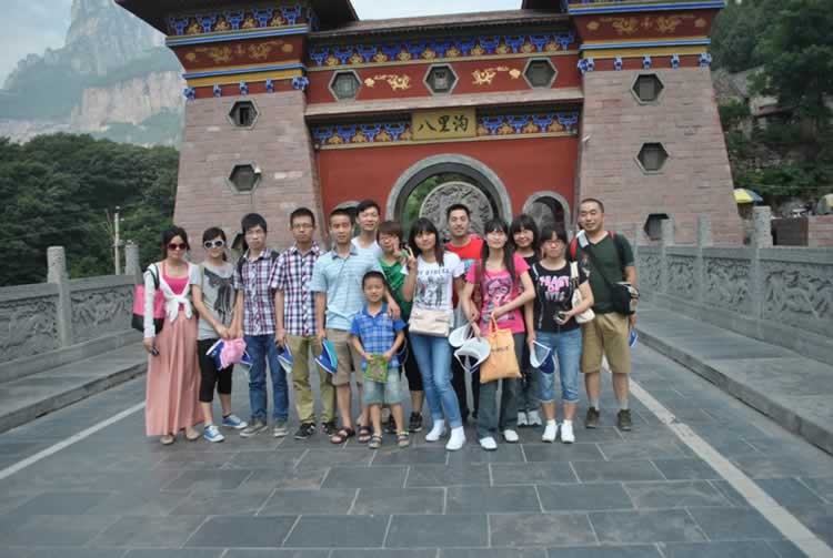 ������L(f��ng)���^(q��)�Ʒ��F꠺�Ӱ