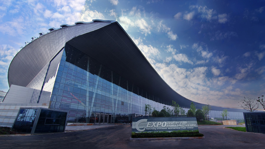 �ϲ��h(hu��n)��չ�c������Ӻ����W(w��ng)վ���O(sh��)�_�l(f��)�f(xi��)�h